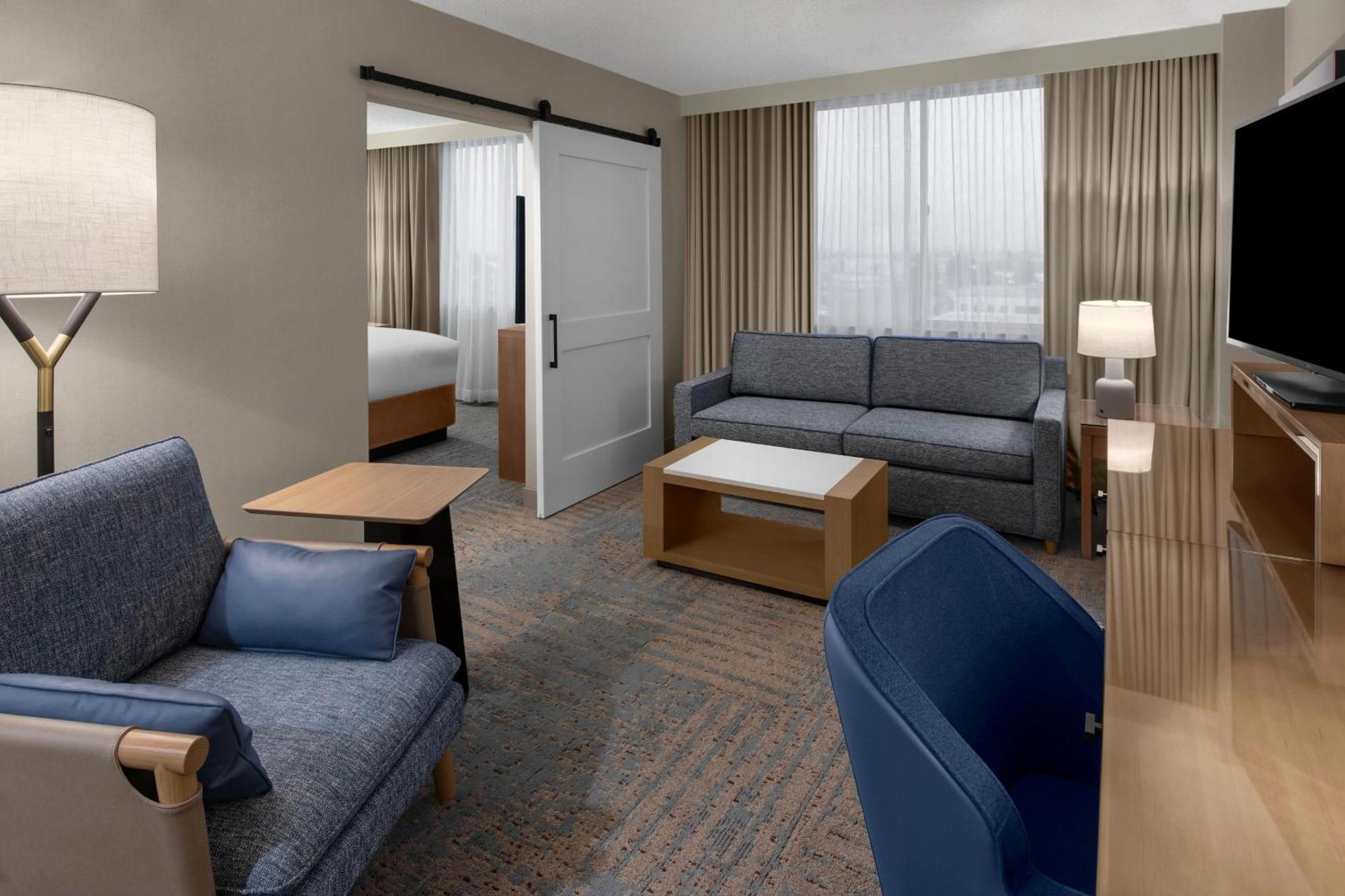 Delta Hotels By Marriott Santa Clara Silicon Valley Exterior photo